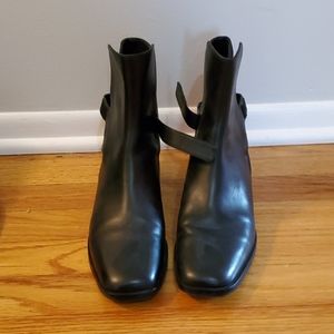 Via Spiga ankle boots